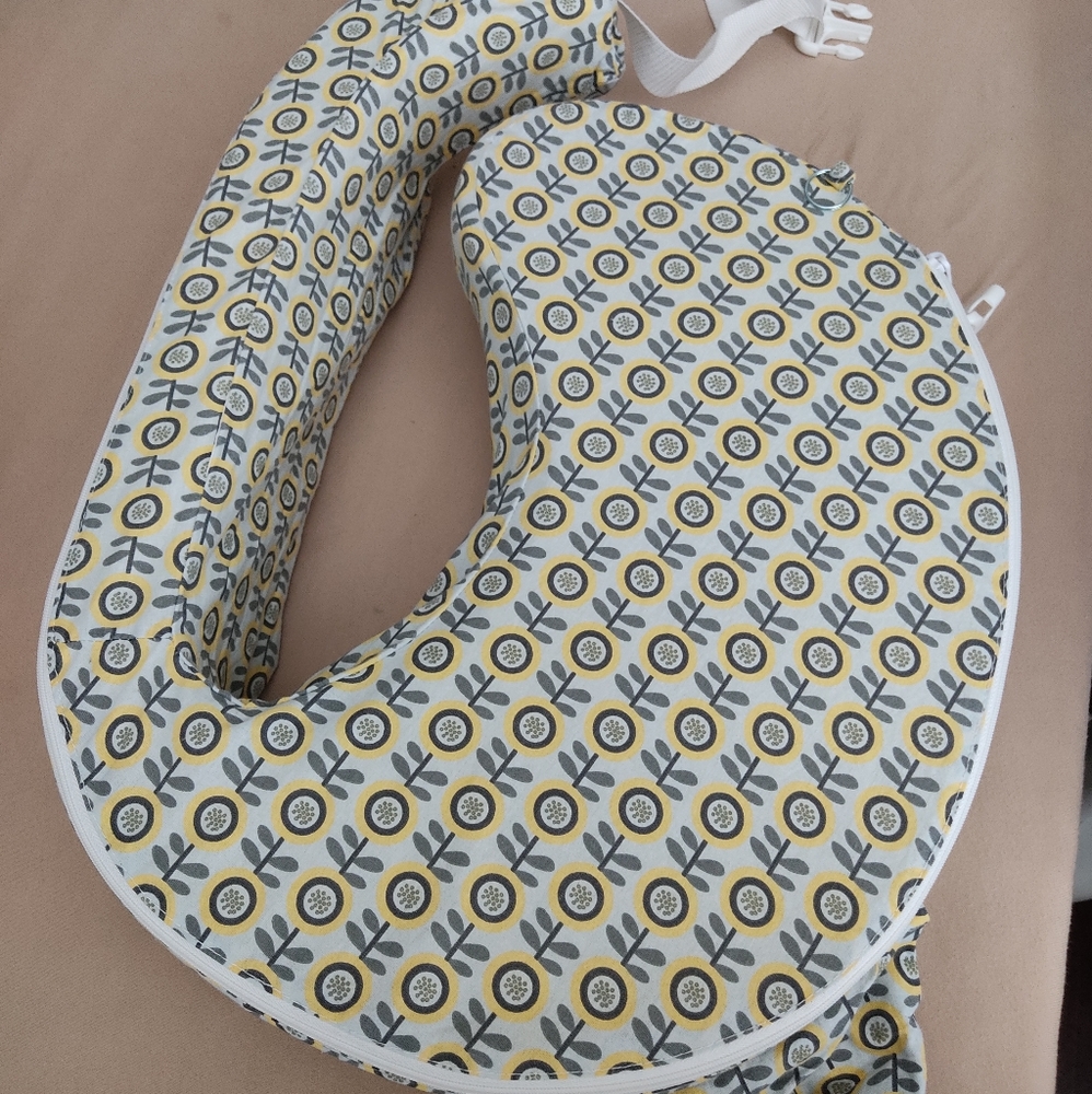 My Brest friend nursing pillow